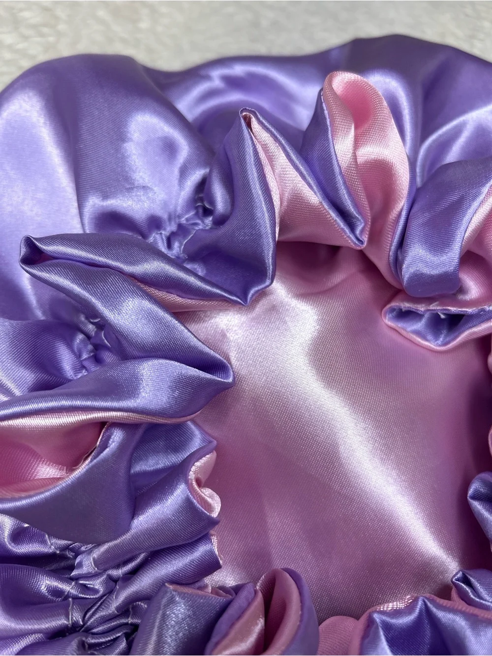 Lavender & Pink Ruffle Edge Satin Bonnet – Double-Sided Sleep Cap for Women
